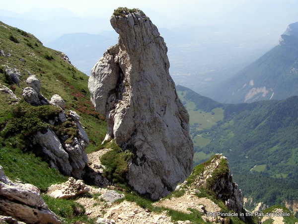 Photograph of the pinnacle at the top of the Pas de l'Œille, Dent de Crolles